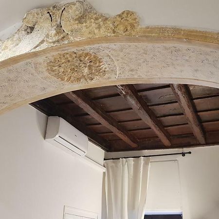 Enchanting Loft In Trastevere ローマ エクステリア 写真