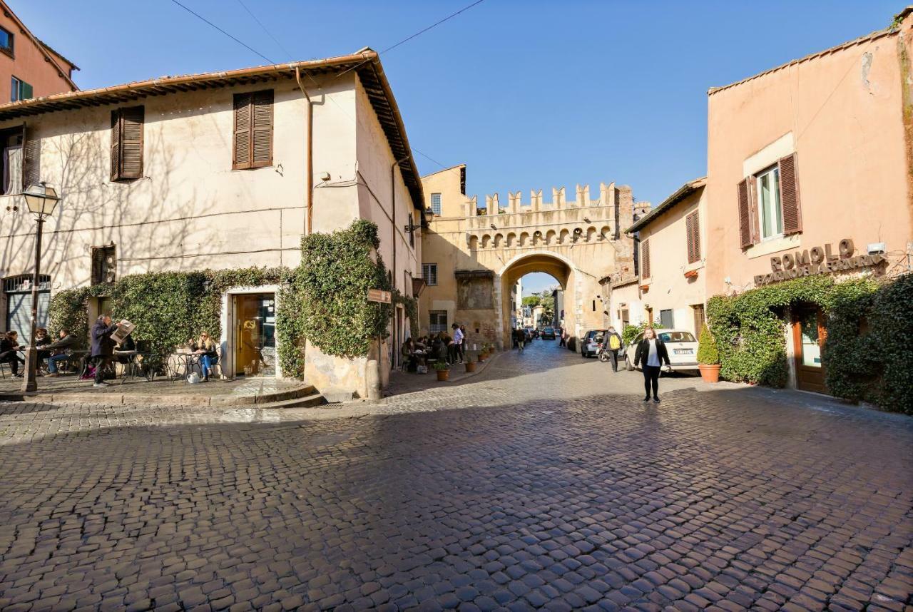 Enchanting Loft In Trastevere ローマ エクステリア 写真
