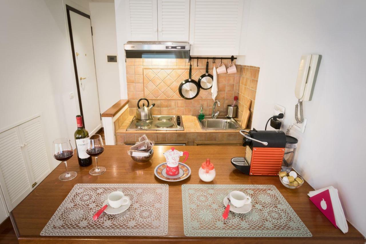 Enchanting Loft In Trastevere ローマ エクステリア 写真
