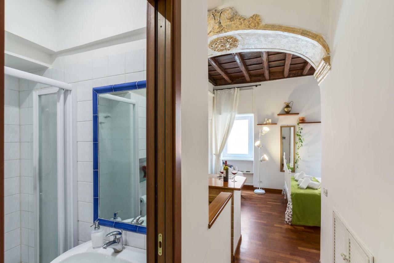 Enchanting Loft In Trastevere ローマ エクステリア 写真